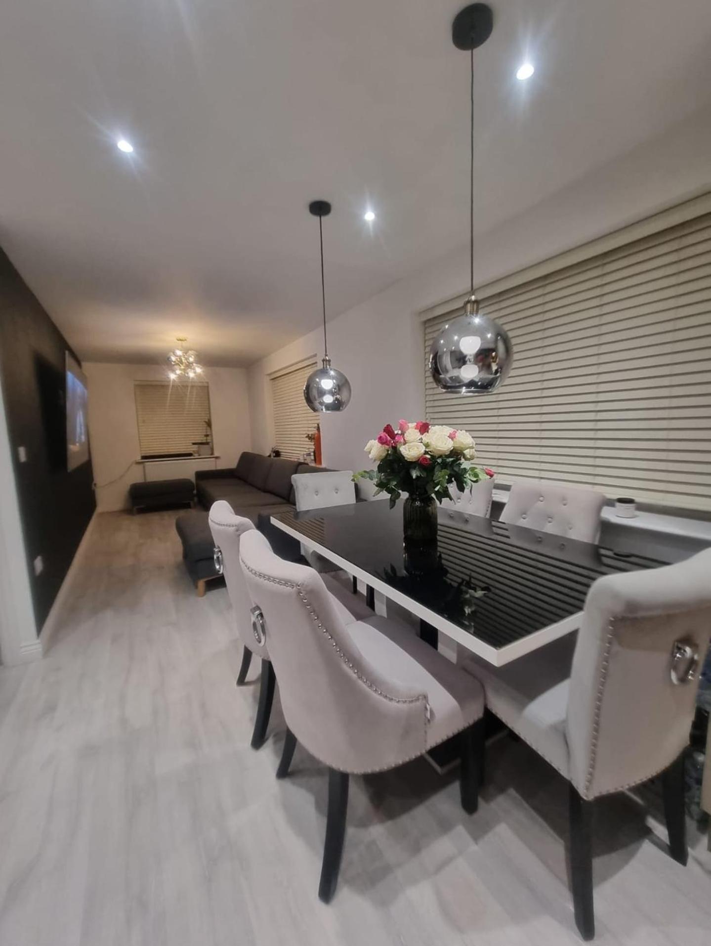 Bromley Common- Double Bedroom With En-Suite With Private Lounge In Shared Town House Eksteriør billede